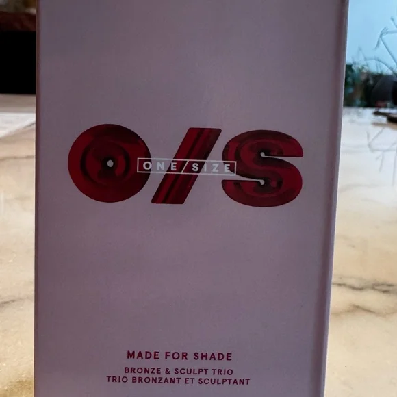 ONE/SIZE Bronzer medium Trio shade - Picture 4 of 4